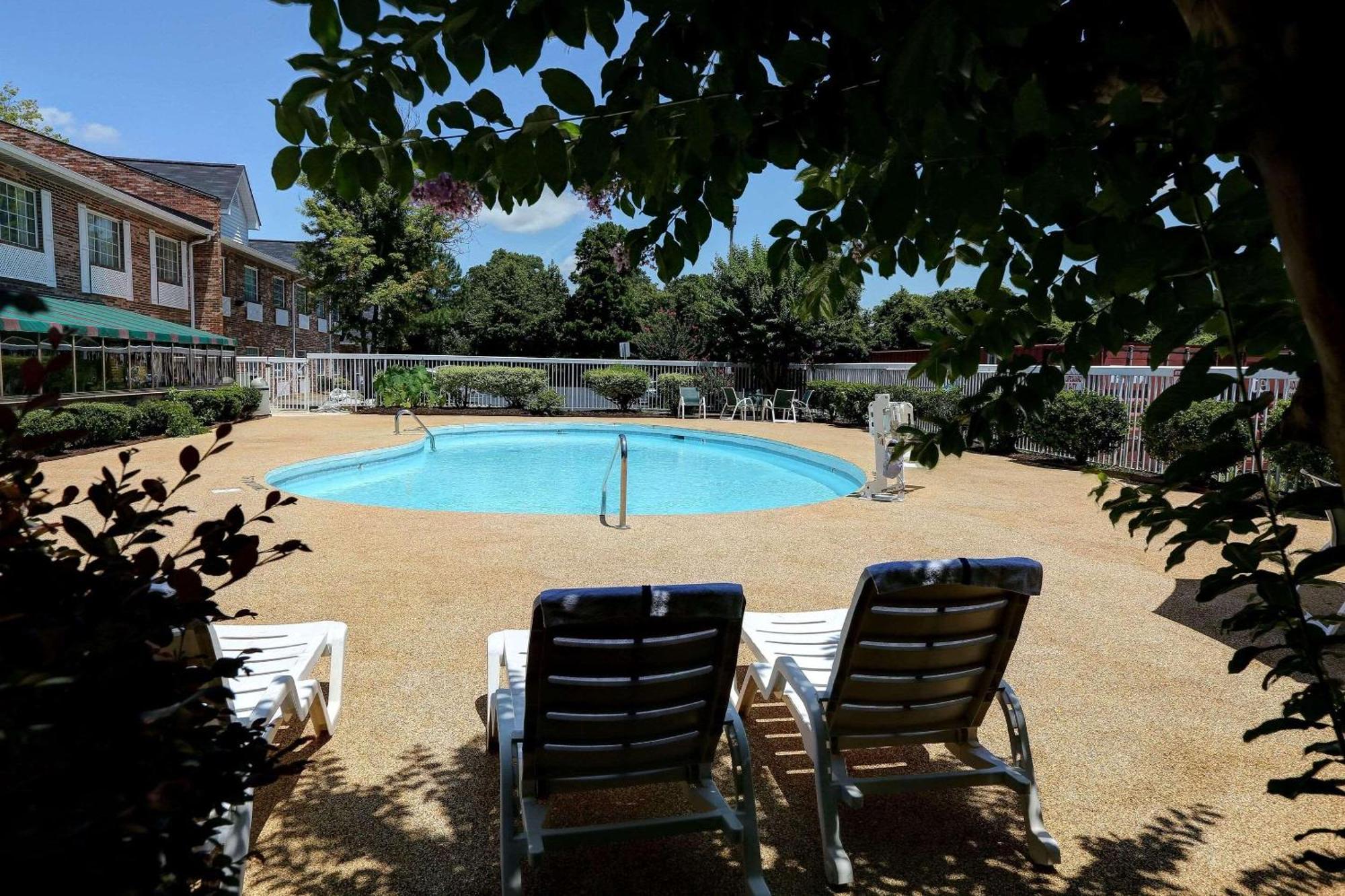 Country Inn & Suites By Radisson, Charlotte I-85 Airport, Nc Εξωτερικό φωτογραφία