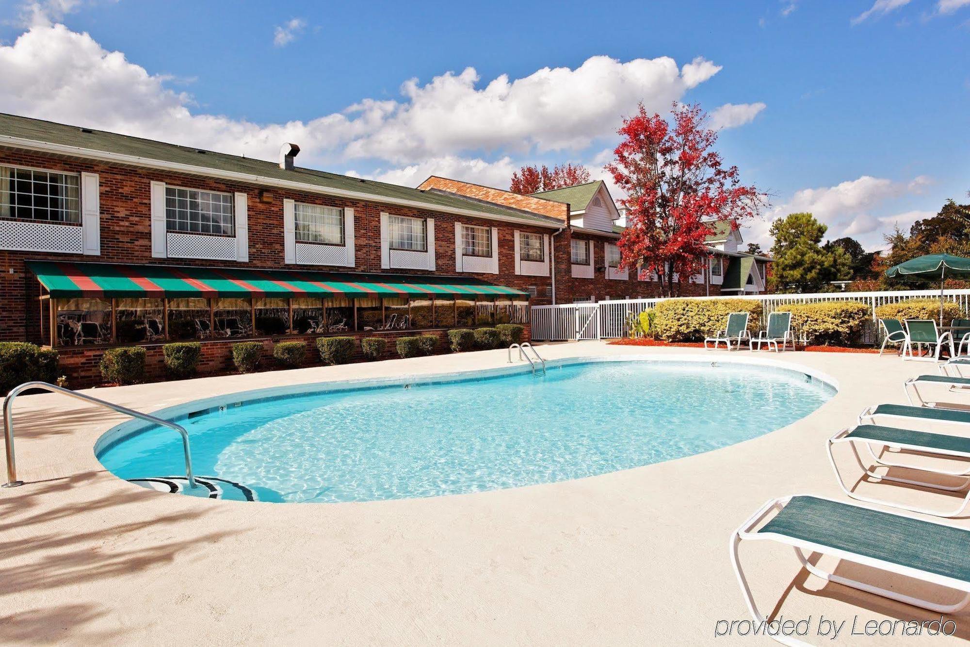 Country Inn & Suites By Radisson, Charlotte I-85 Airport, Nc Εξωτερικό φωτογραφία