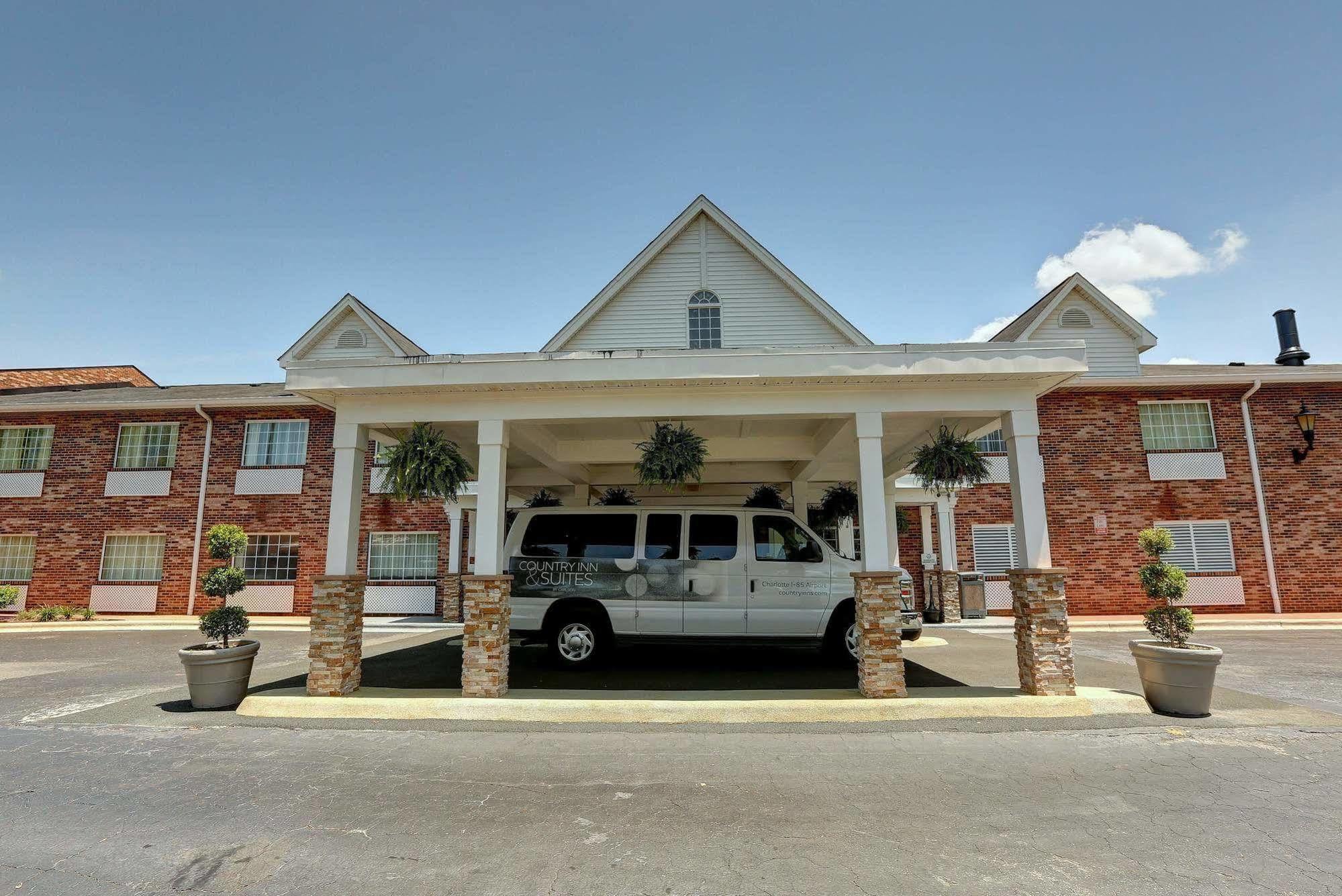 Country Inn & Suites By Radisson, Charlotte I-85 Airport, Nc Εξωτερικό φωτογραφία